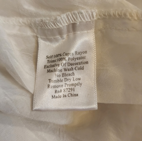 Johnny Was Feather Embroidered Blouse - Picture 5 of 6